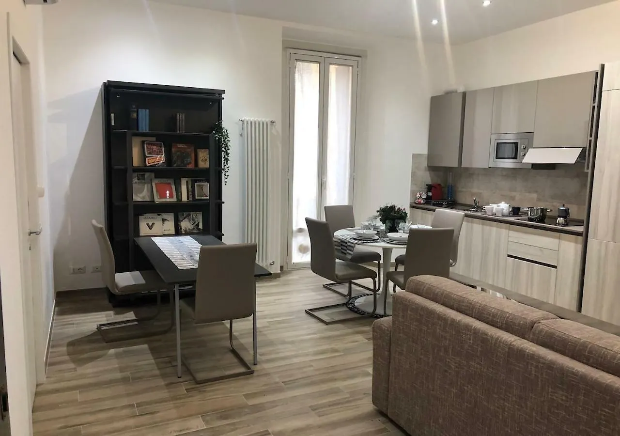 Central Lepetit Apartment De Luxe Milan